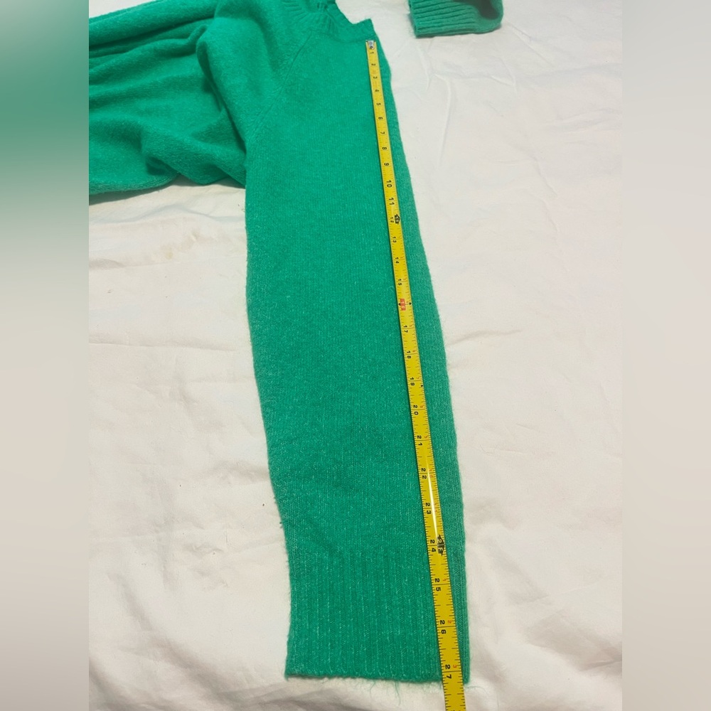 Torrid Plus Women’s Green Crew Neck Long Sleeves Sweater Size 2 - Picture 10 of 11